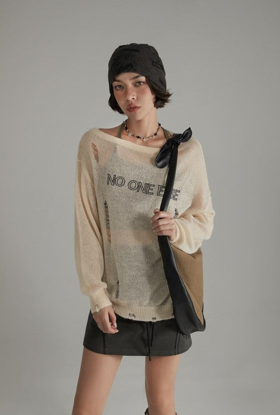 Damaged design one-shoulder summer knit