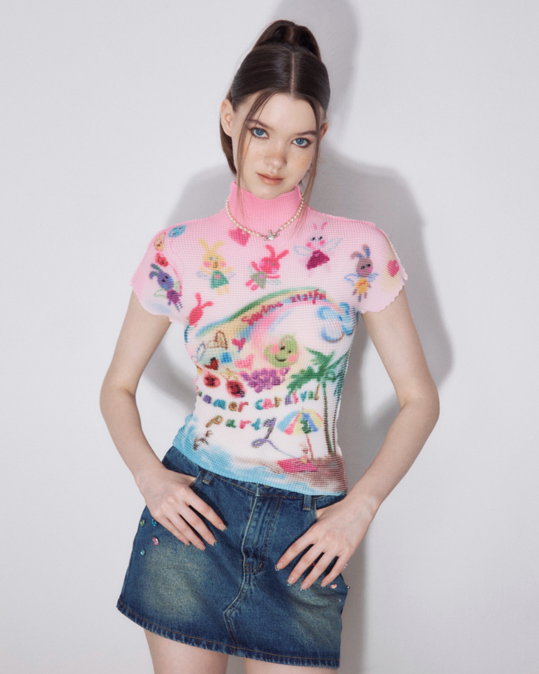 Animal Handwritten Vivid Mock Neck T-Shirt