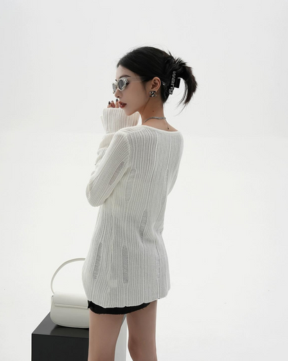 V-Neck Slim Front Twin Long Sleeve Knit