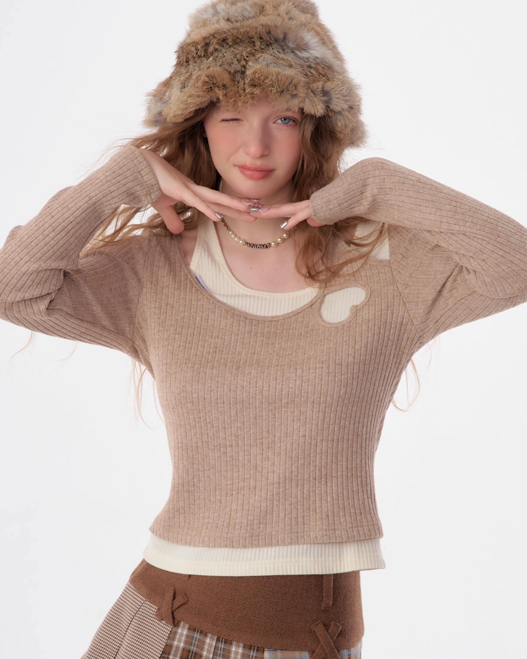 Halter Neck Long Sleeve Knit