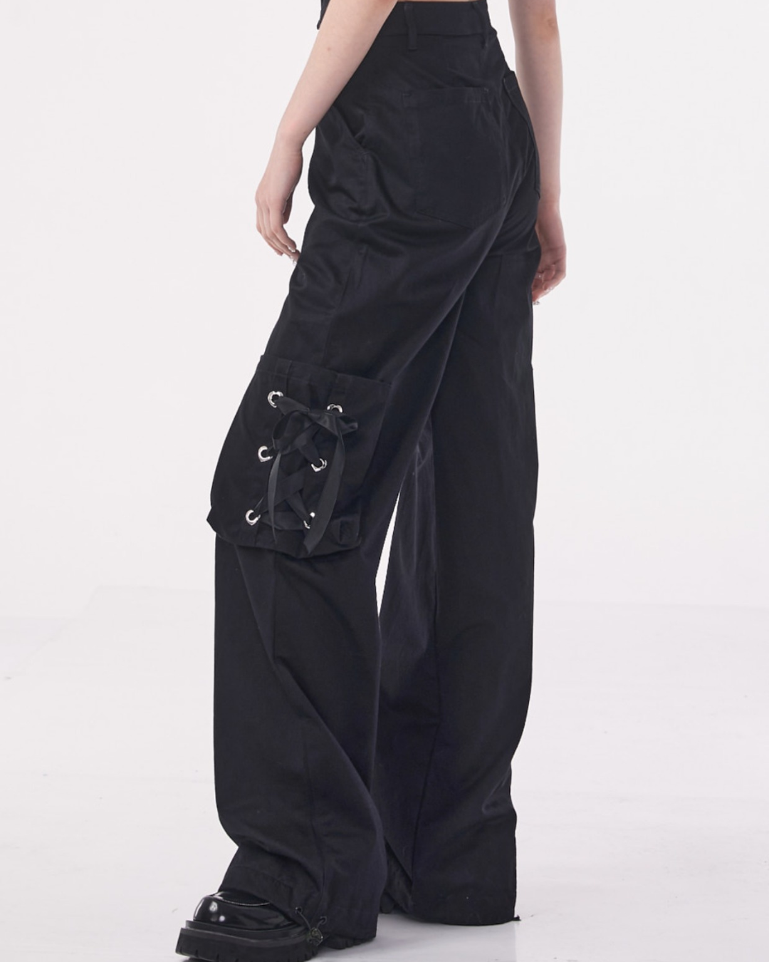 Ribbon Strap Loose Wide Pants