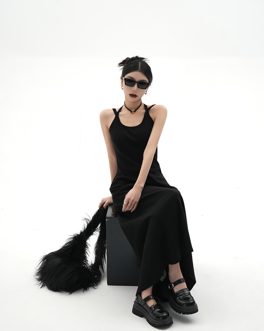 Street Slim Black Camisole Dress