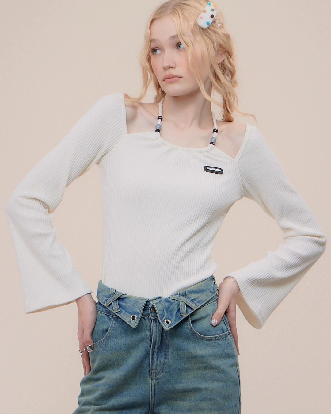 Retro Holter Neck Slim Sweater