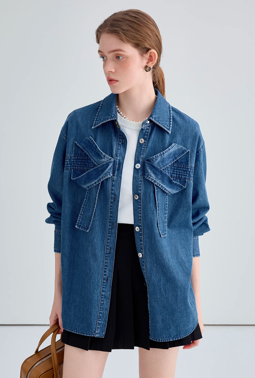 Front big ribbon denim shirt