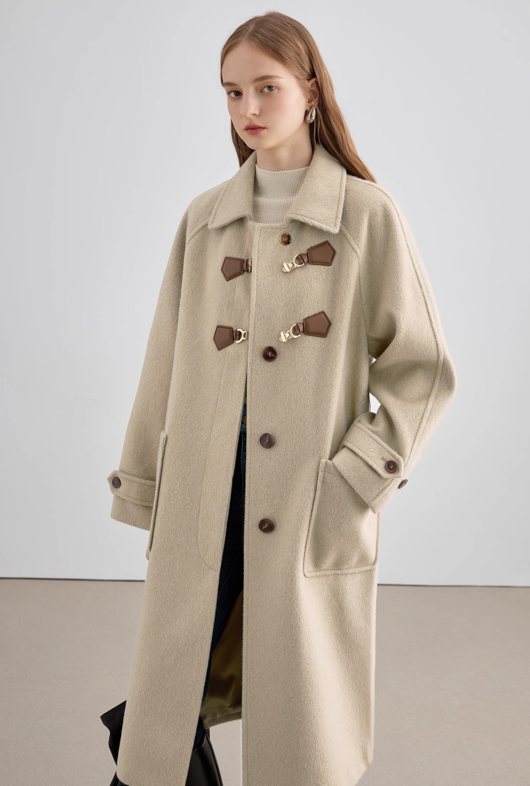 Point Button Straight Wool Coat