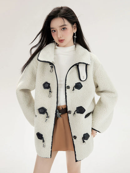 Faux fur integrated lambswool coat