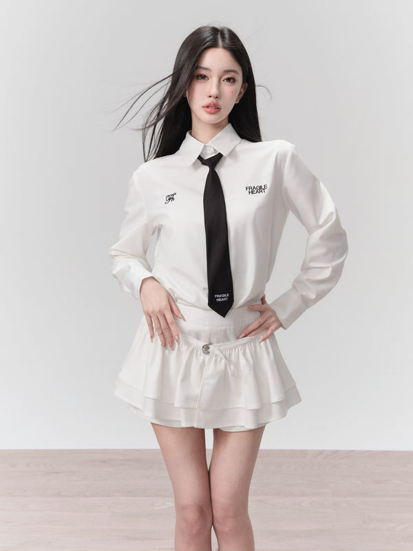 Suspender Embroidered Shirt Three-piece Set-up