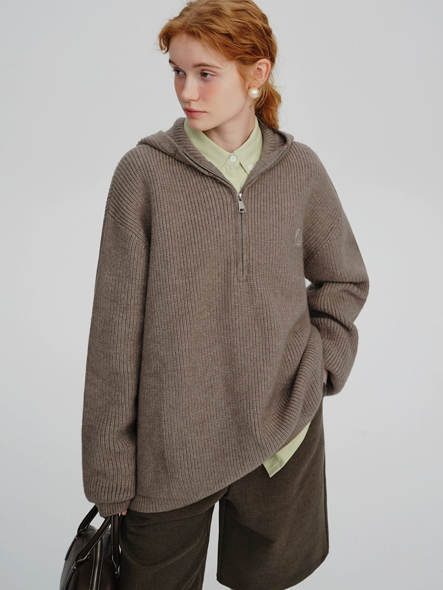 Maillard mit Kapuze mit einem Halbzipper-Pullover