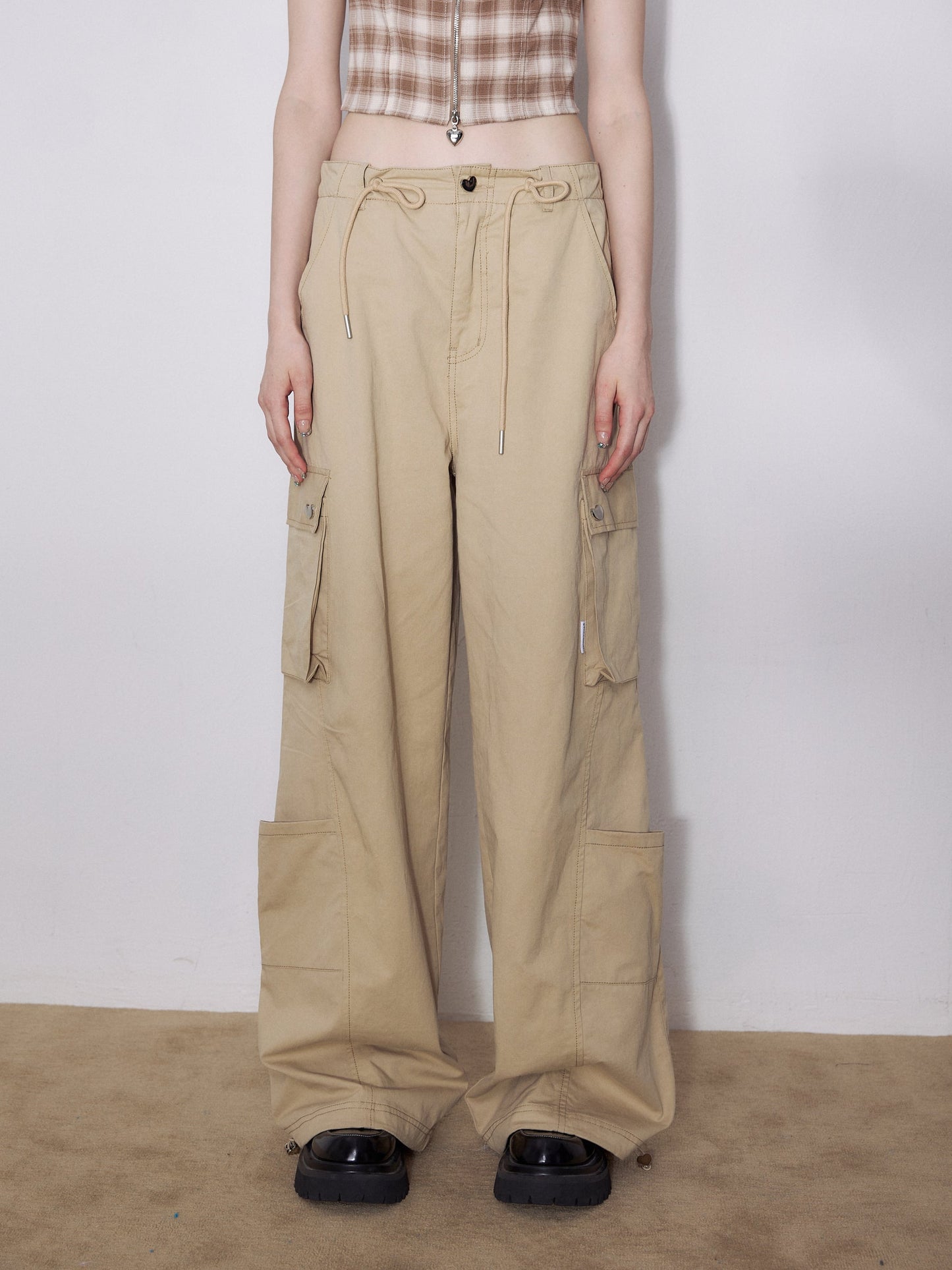 Girly Basic Cargo Pants