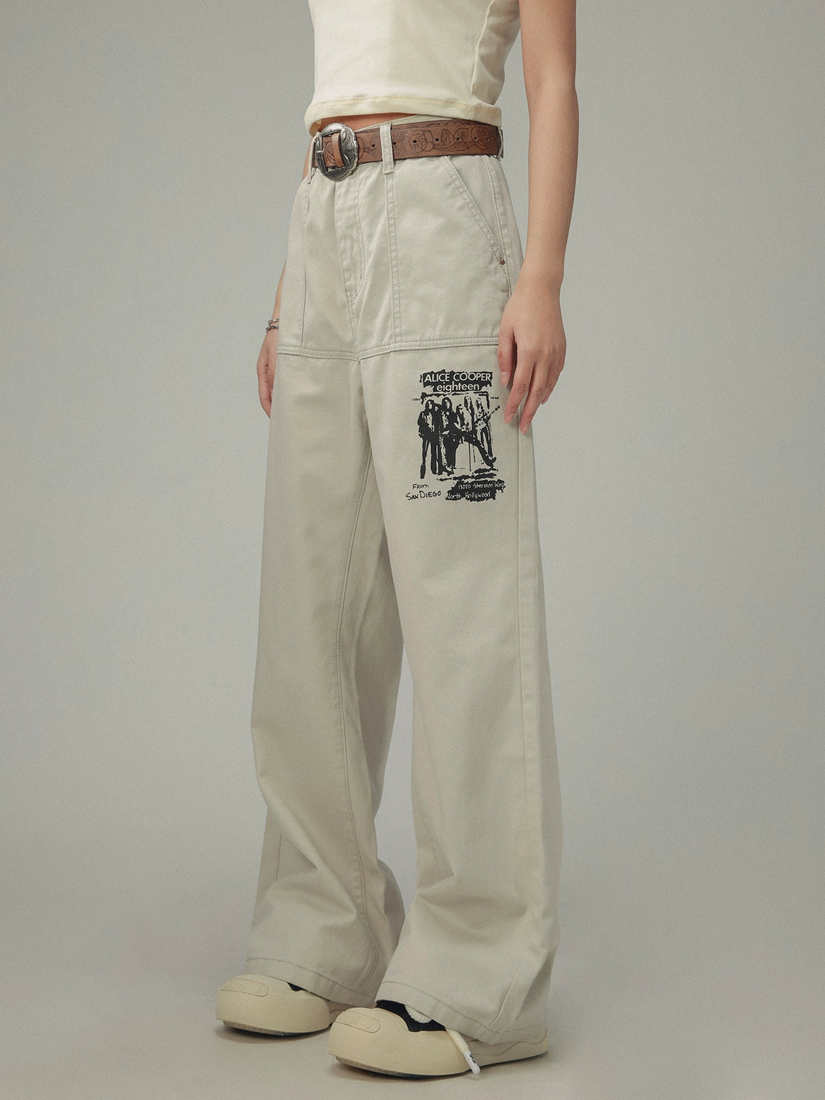 Amerikanische Bootcut Silhouette Gerade Hosenbeine