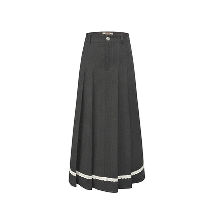 Simple pleated skirt