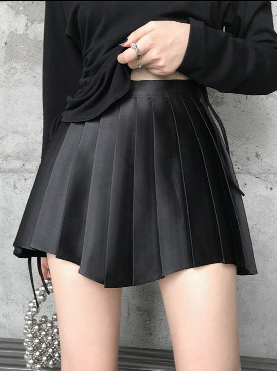 Satin Shiny Color Mode Ile Hem Pleated Skirt