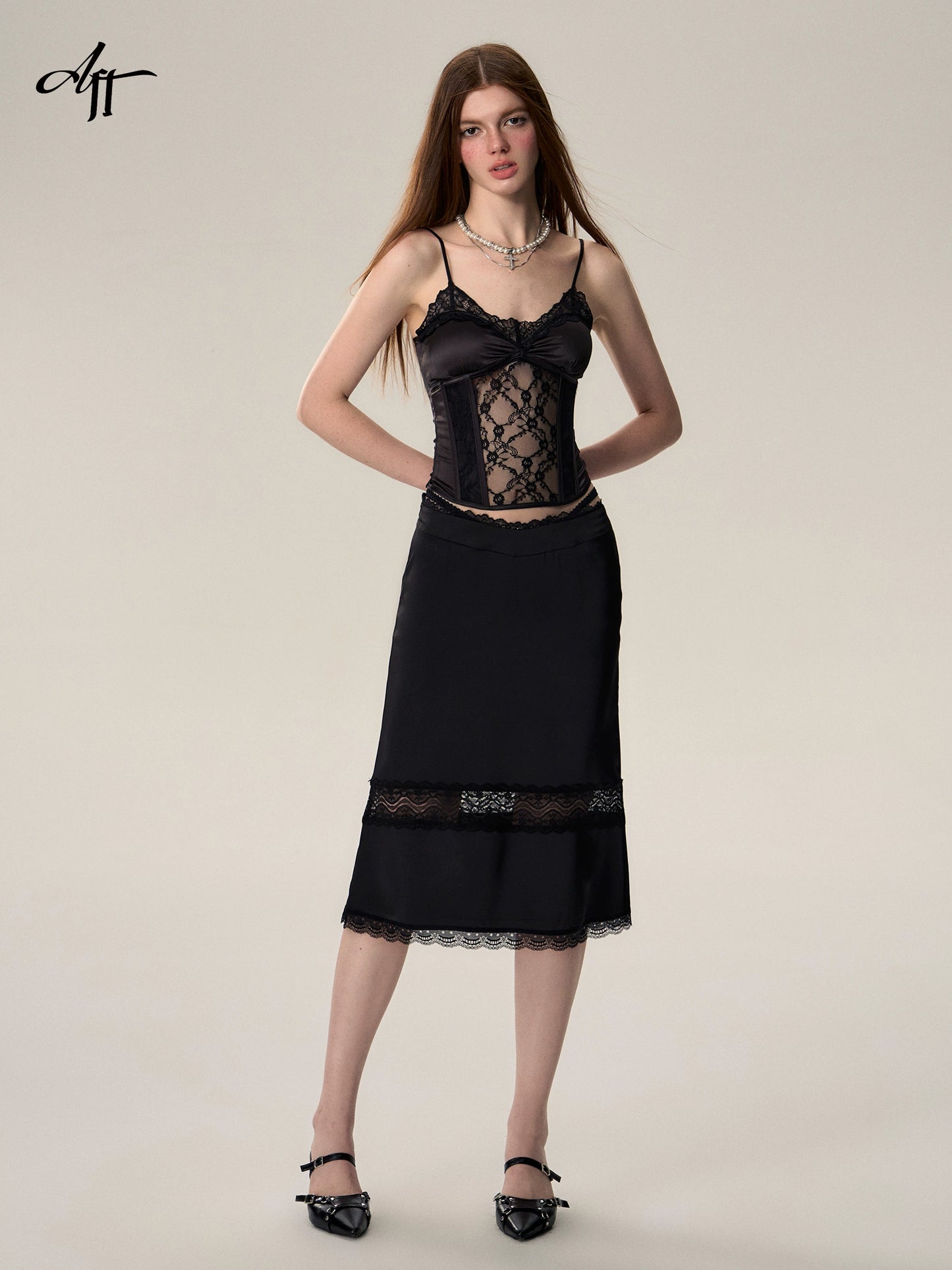 Waist Cutout Lace Stitched Skirt