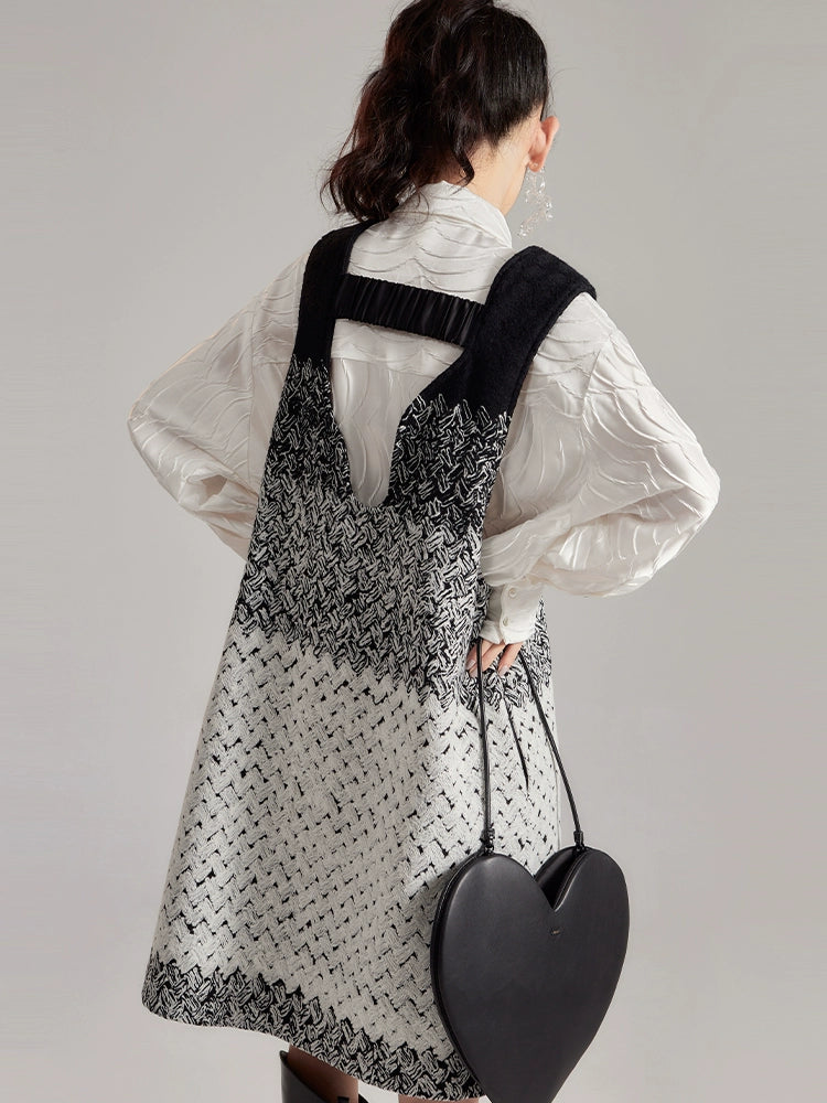 Mid-length knitted vest dress