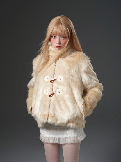 Horn-buckled turtleneck fur Coat
