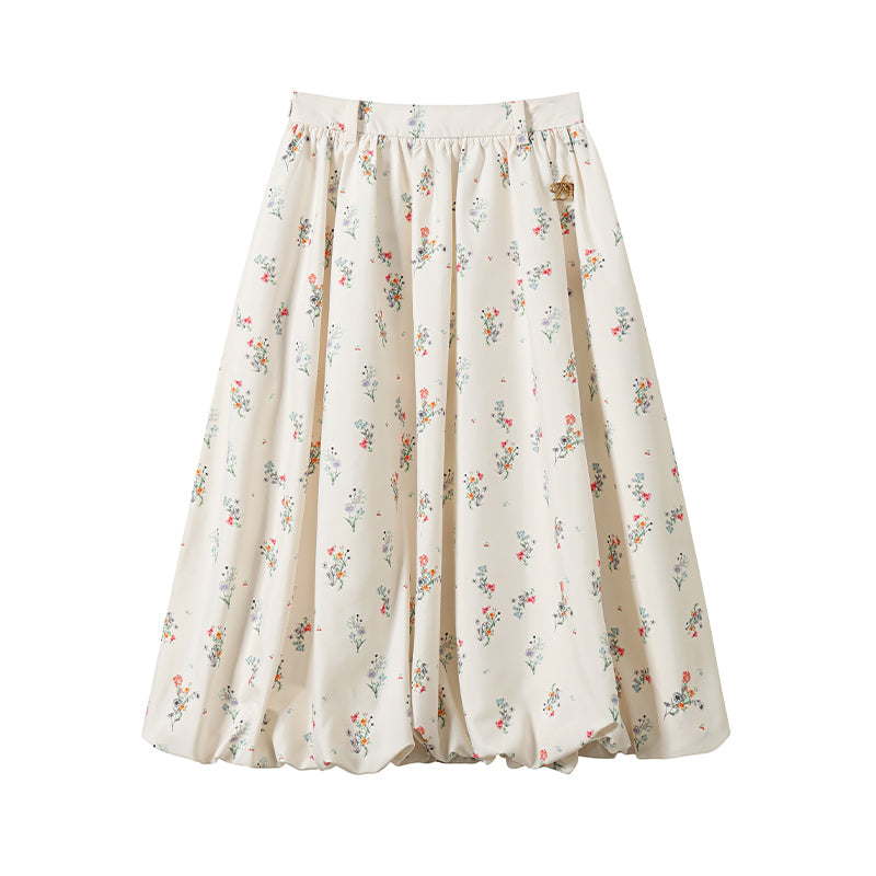 A-line balloon silhouette skirt