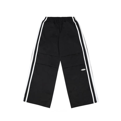 Sideline pleated pants